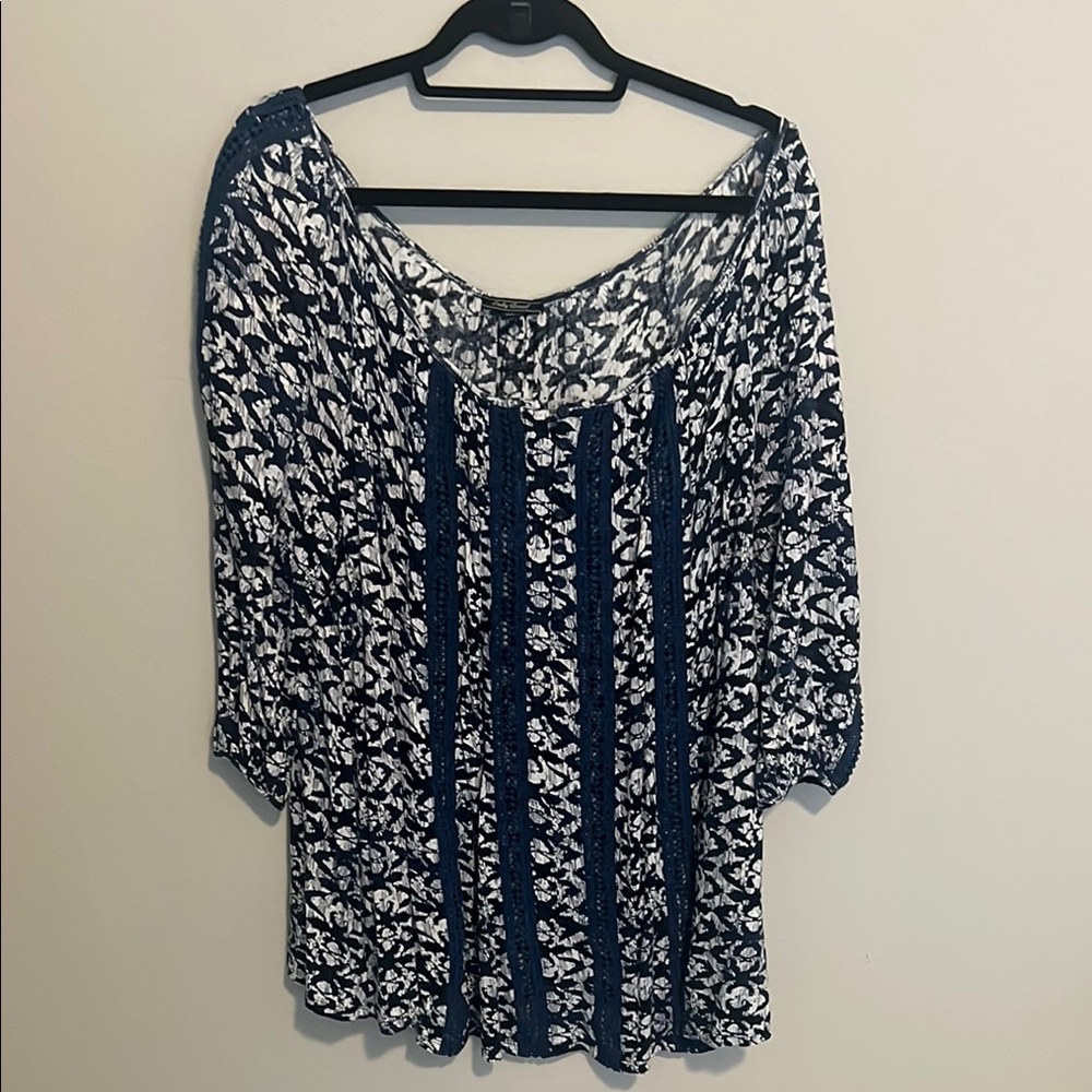 Women's Floral Print Top - Blue and White